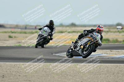 media/Apr-18-2025-TrackDaz (Fri) [[45f5874c44]]/C Group/Session 1 (Turn 7)/